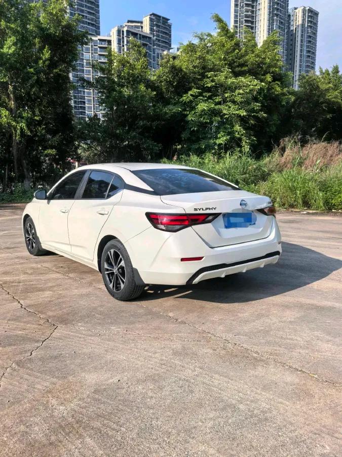 2021 Nissan Sylphy 1.6L 135HP L4 CVT,autocango,china used car exporter,china ev exporter,chinese used car exporter,chinese used ev exporter