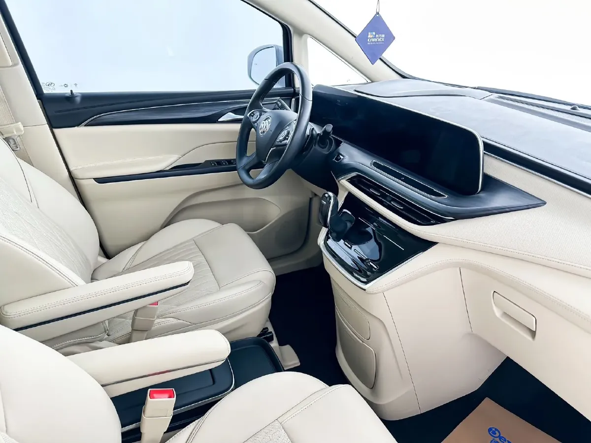 2022 Buick GL8 2.0T 237HP L4 9AT,autocango,china used car exporter,china ev exporter,chinese used car exporter,chinese used ev exporter