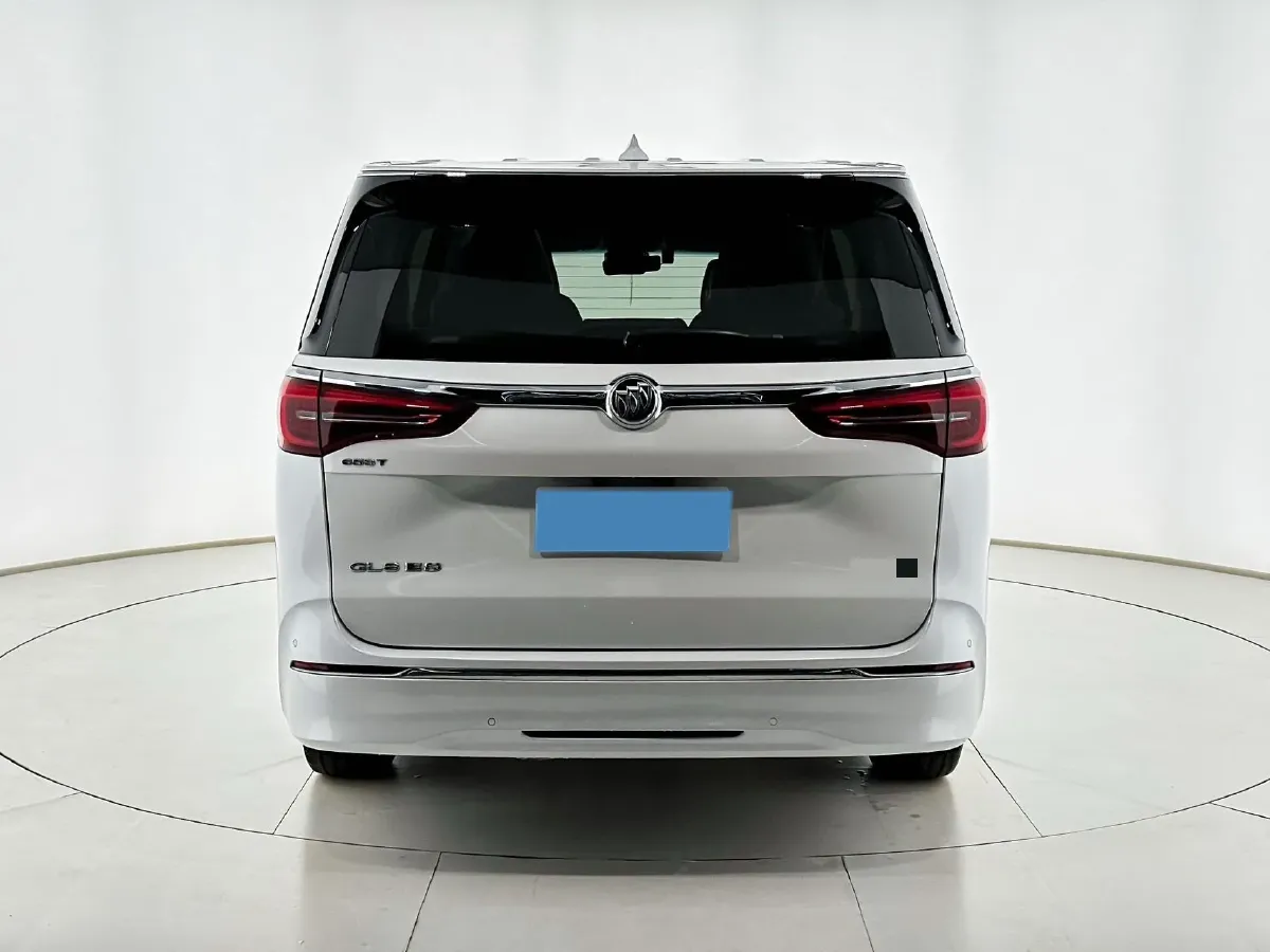 2022 Buick GL8 2.0T 237HP L4 9AT,autocango,china used car exporter,china ev exporter,chinese used car exporter,chinese used ev exporter