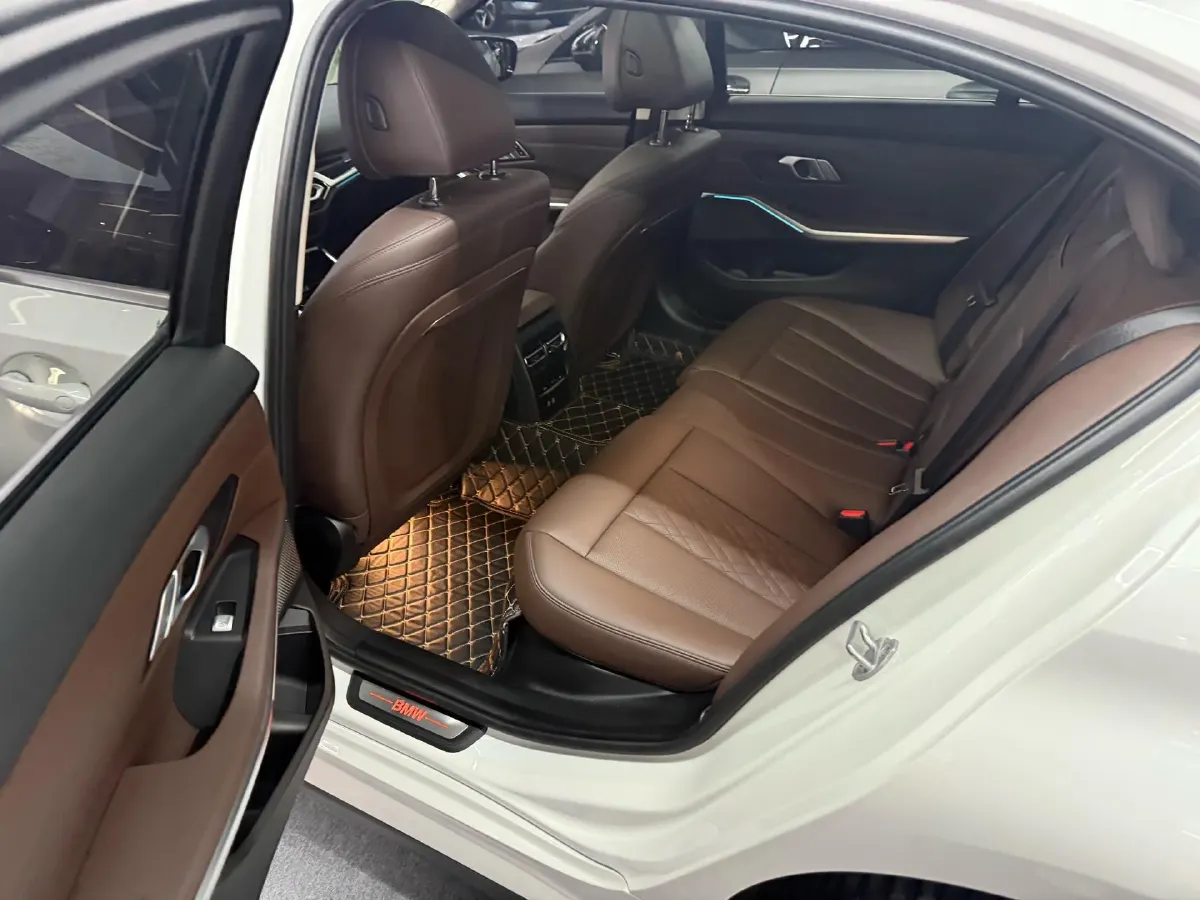 2024 BMW i3 BEV 70KWH,autocango,china used car exporter,china ev exporter,chinese used car exporter,chinese used ev exporter