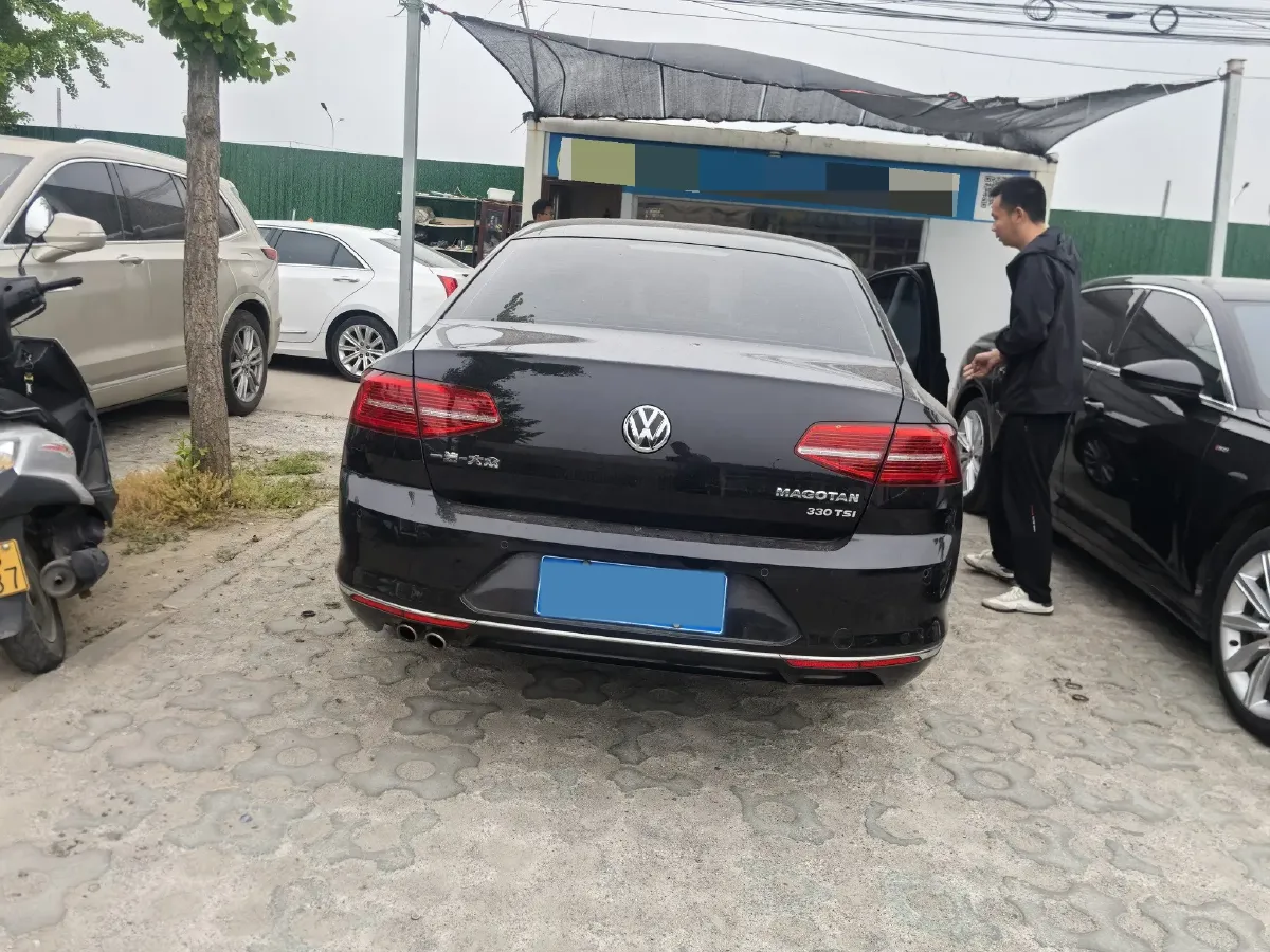 2018 Volkswagen Magotan 1.8T 180HP L4 7DCT,autocango,china used car exporter,china ev exporter,chinese used car exporter,chinese used ev exporter