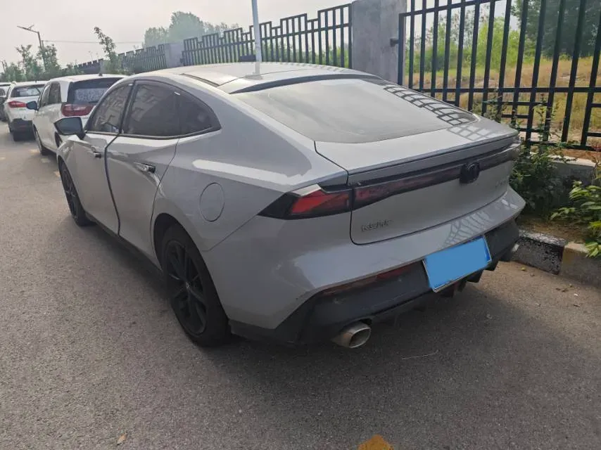 2023 ChangAn UNI-V 1.5T 188HP L4 7DCT,autocango,china used car exporter,china ev exporter,chinese used car exporter,chinese used ev exporter