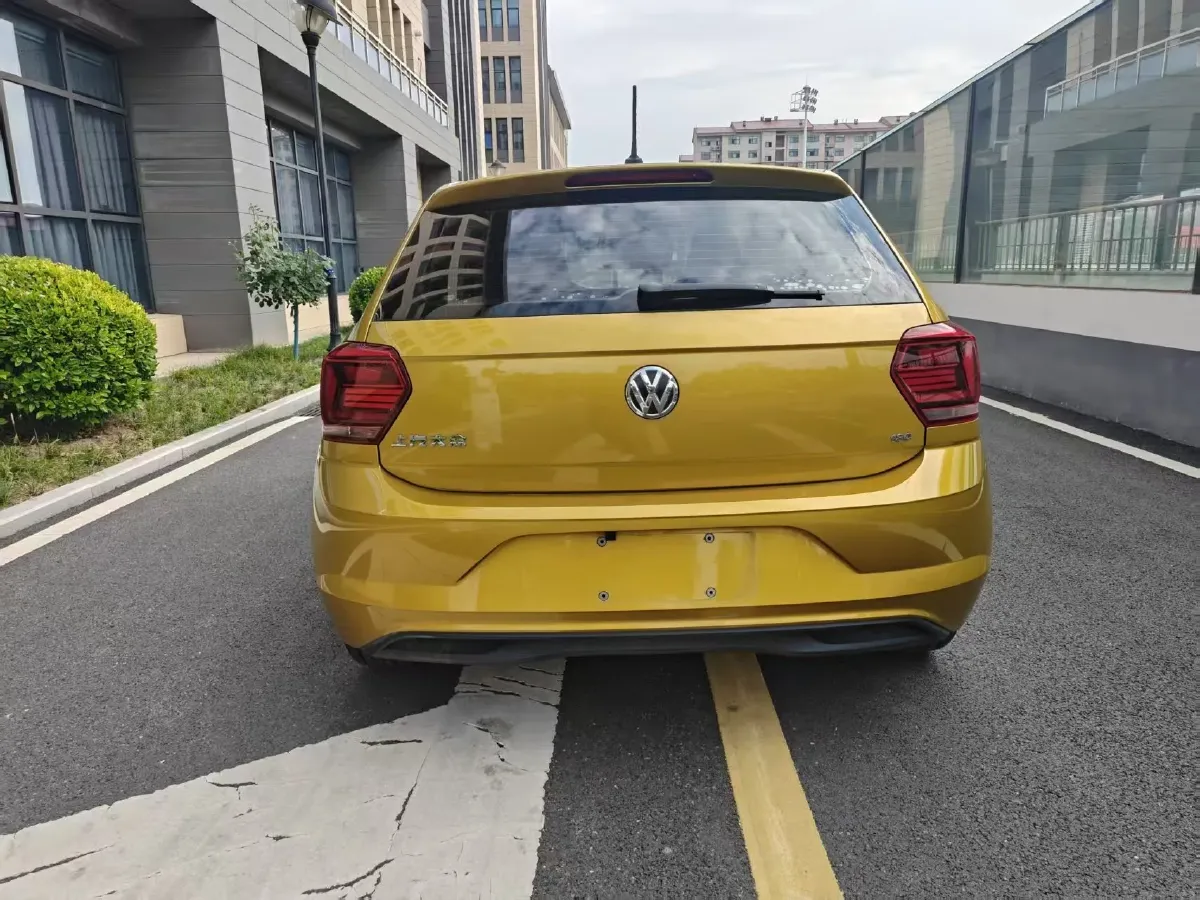 2019 Volkswagen Polo 1.5L 113HP L4 6AT,autocango,china used car exporter,china ev exporter,chinese used car exporter,chinese used ev exporter