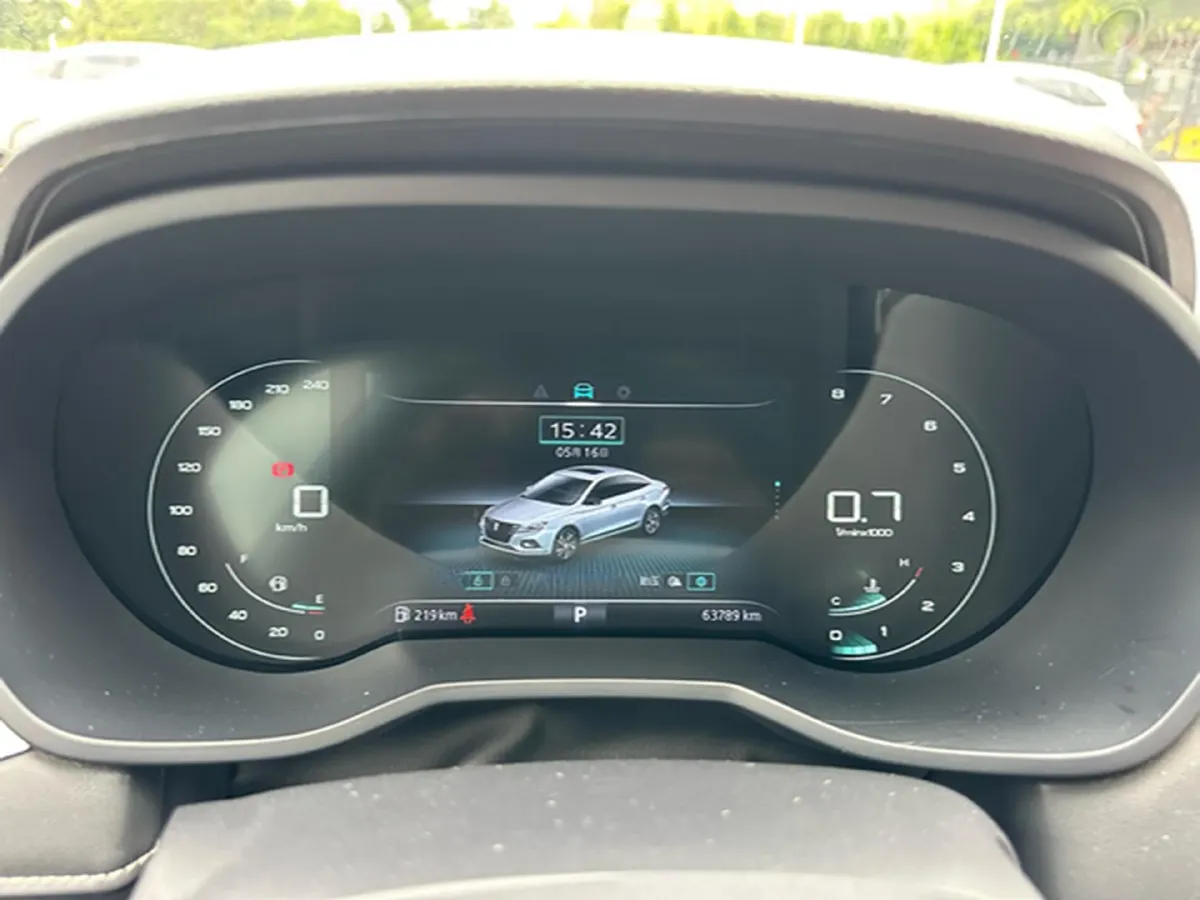 2019 Roewe i5 1.5L 120HP L4 CVT,autocango,china used car exporter,china ev exporter,chinese used car exporter,chinese used ev exporter