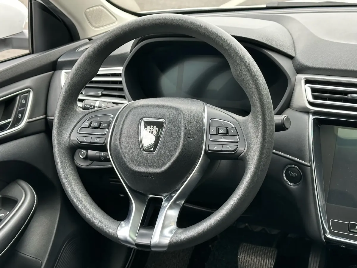 2019 Roewe i5 1.5L 120HP L4 CVT,autocango,china used car exporter,china ev exporter,chinese used car exporter,chinese used ev exporter