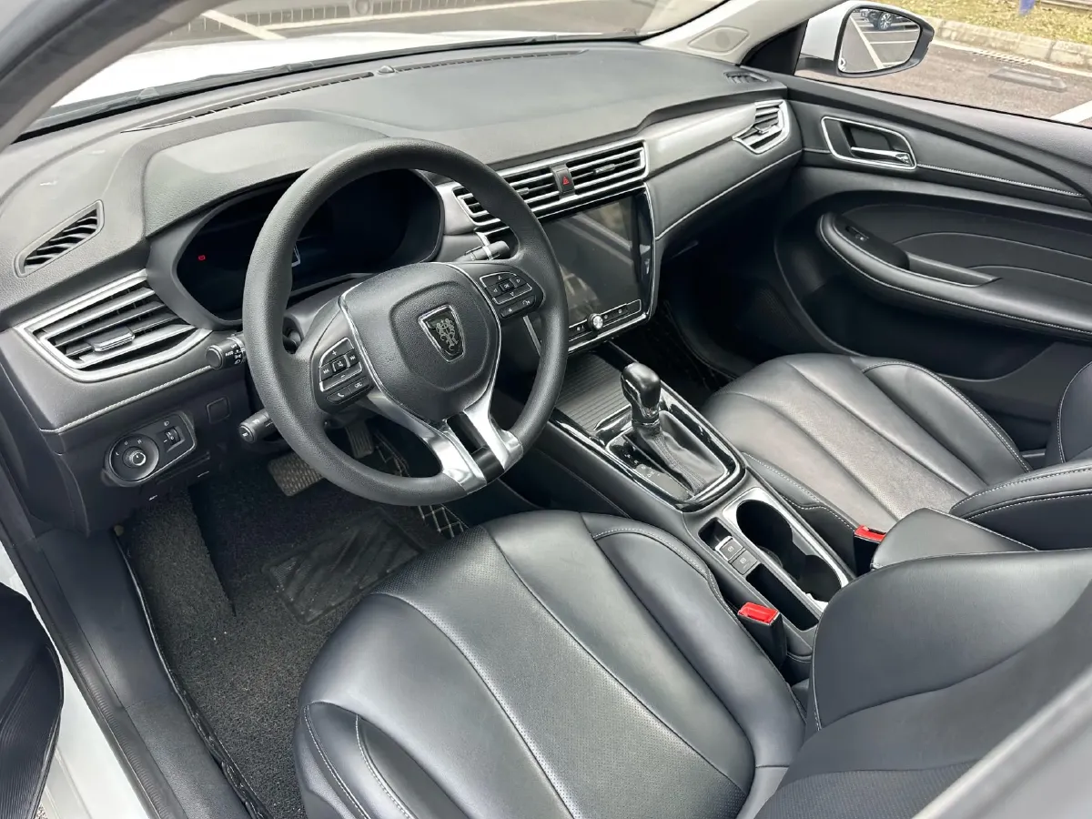 2019 Roewe i5 1.5L 120HP L4 CVT,autocango,china used car exporter,china ev exporter,chinese used car exporter,chinese used ev exporter