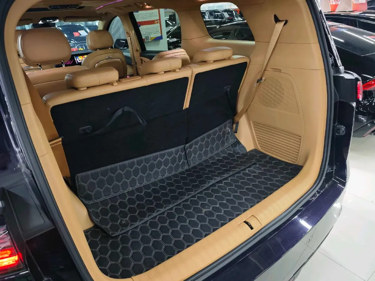 2022 Voyah Dream 1.5T 136HP L4 PHEV 25.57KWH,autocango,china used car exporter,china ev exporter,chinese used car exporter,chinese used ev exporter