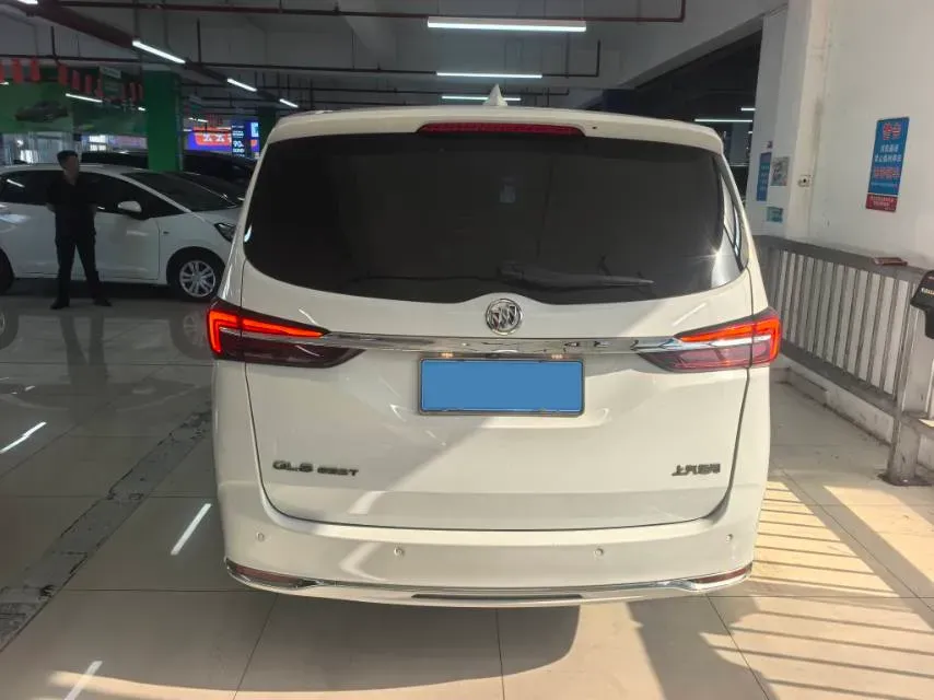 2022 Buick GL8 2.0T 237HP L4 9AT,autocango,china used car exporter,china ev exporter,chinese used car exporter,chinese used ev exporter
