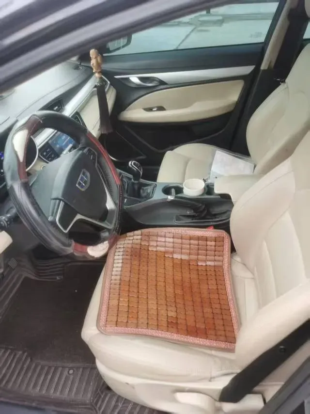 2018 Geely Emgrand 1.5L 109HP L4 5MT,autocango,china used car exporter,china ev exporter,chinese used car exporter,chinese used ev exporter