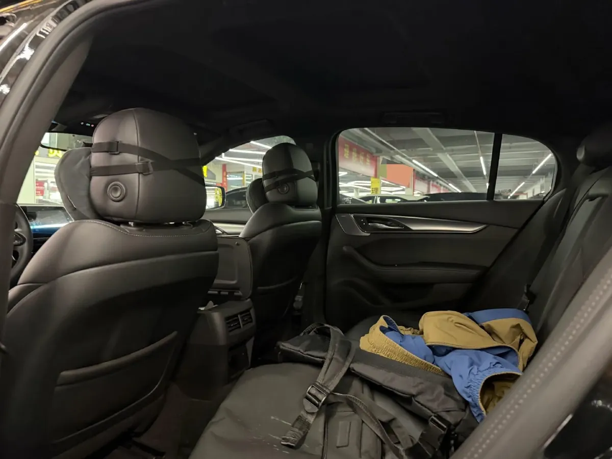 2023 Cadillac CT5 2.0T 237HP L4 10AT,autocango,china used car exporter,china ev exporter,chinese used car exporter,chinese used ev exporter