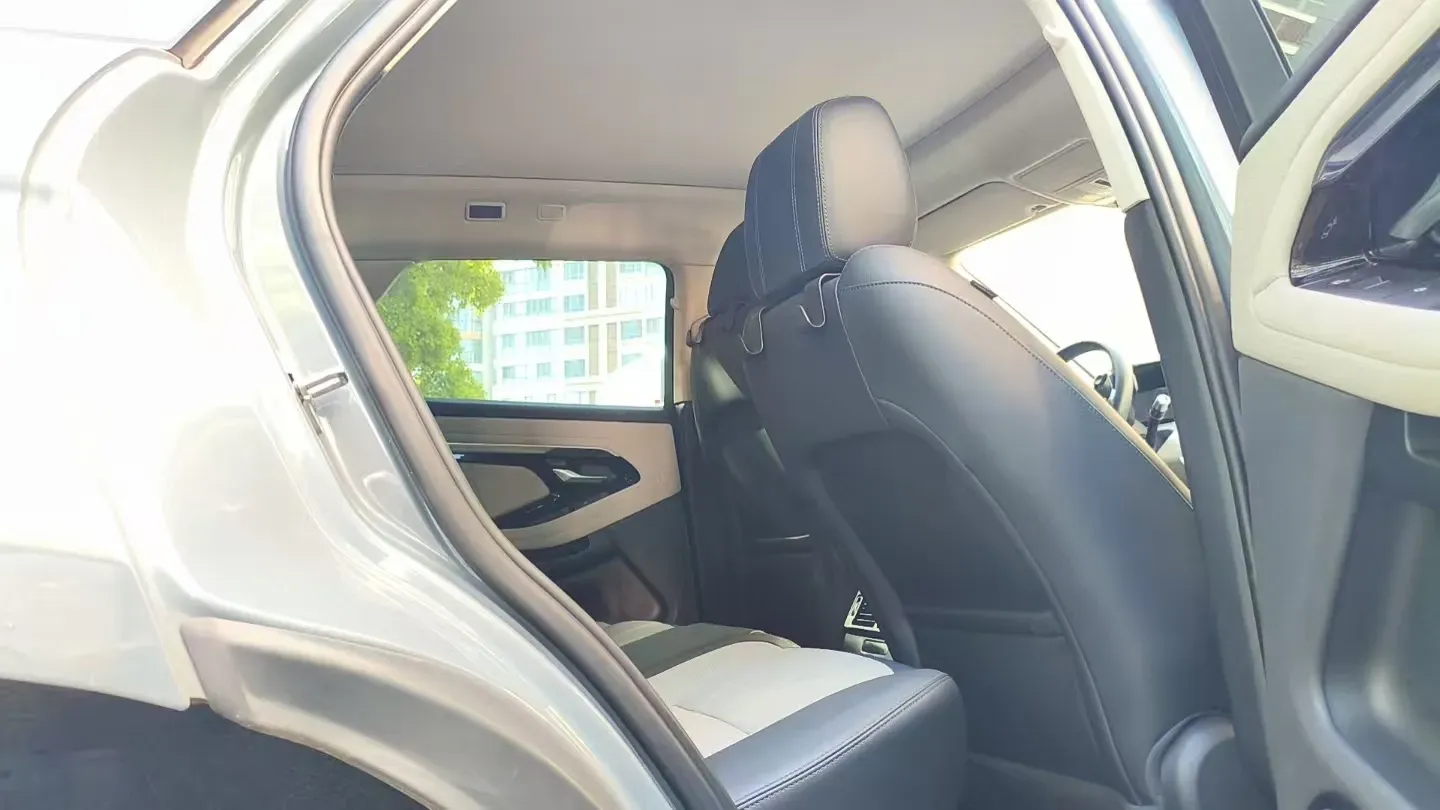 2020 Land Rover Range Rover Evoque 2.0T 249HP L4 9AT,autocango,china used car exporter,china ev exporter,chinese used car exporter,chinese used ev exporter