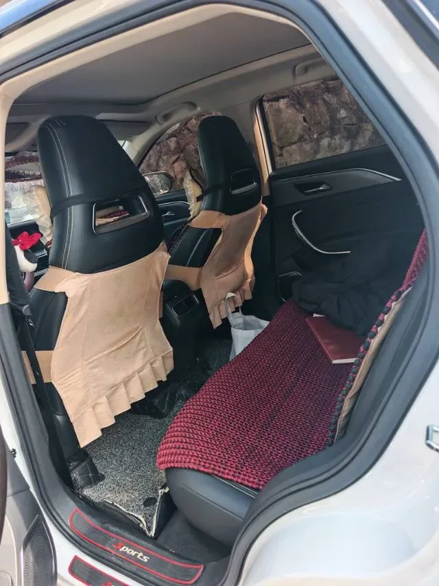 2019 Bestune T77 1.2T 143HP L4 7DCT,autocango,china used car exporter,china ev exporter,chinese used car exporter,chinese used ev exporter