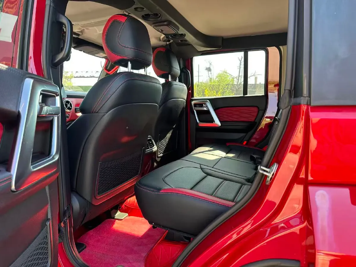 2018 Beijing BJ40 2.3T 250HP L4 6AT,autocango,china used car exporter,china ev exporter,chinese used car exporter,chinese used ev exporter