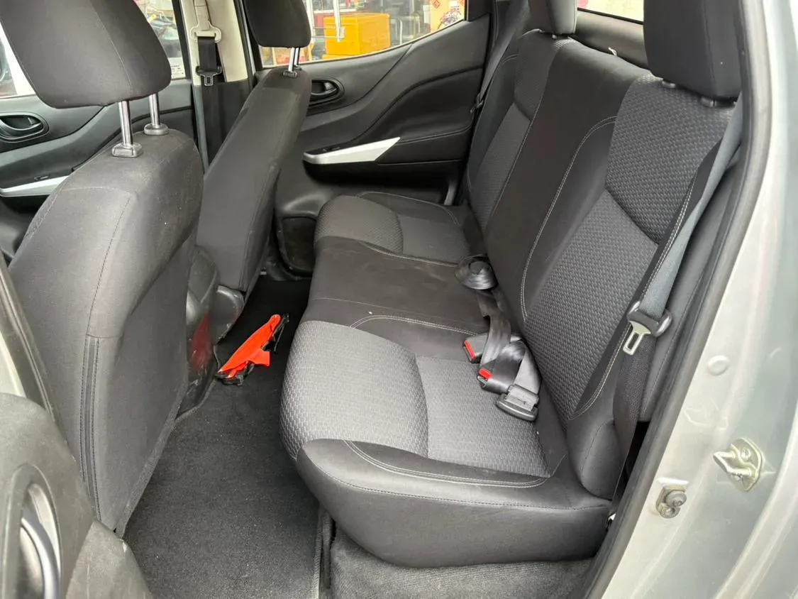 2019 Nissan Navara 2.5L 193HP L4 6MT,autocango,china used car exporter,china ev exporter,chinese used car exporter,chinese used ev exporter