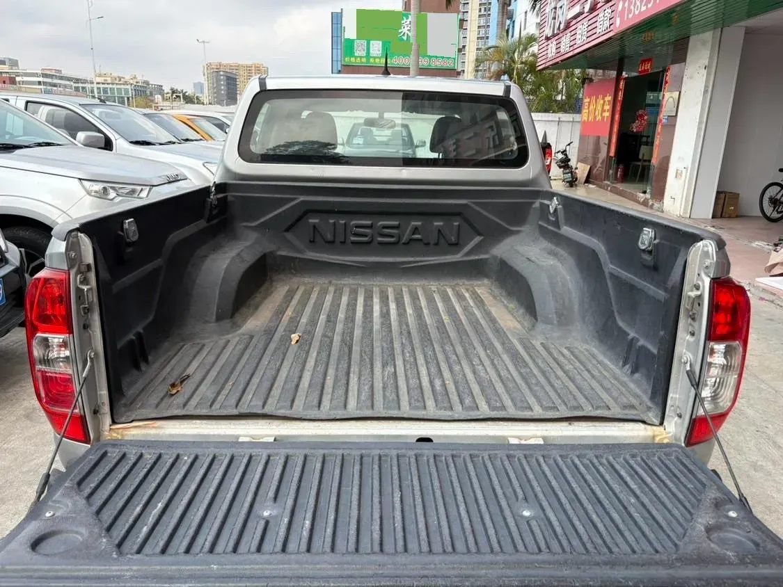 2019 Nissan Navara 2.5L 193HP L4 6MT,autocango,china used car exporter,china ev exporter,chinese used car exporter,chinese used ev exporter
