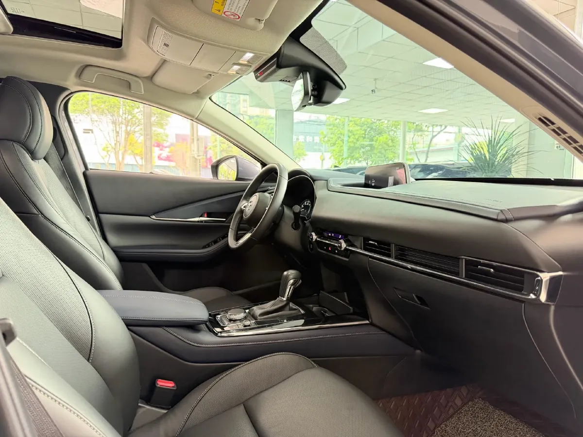 2020 Mazda CX-30 2.0L 158HP L4 6AT,autocango,china used car exporter,china ev exporter,chinese used car exporter,chinese used ev exporter
