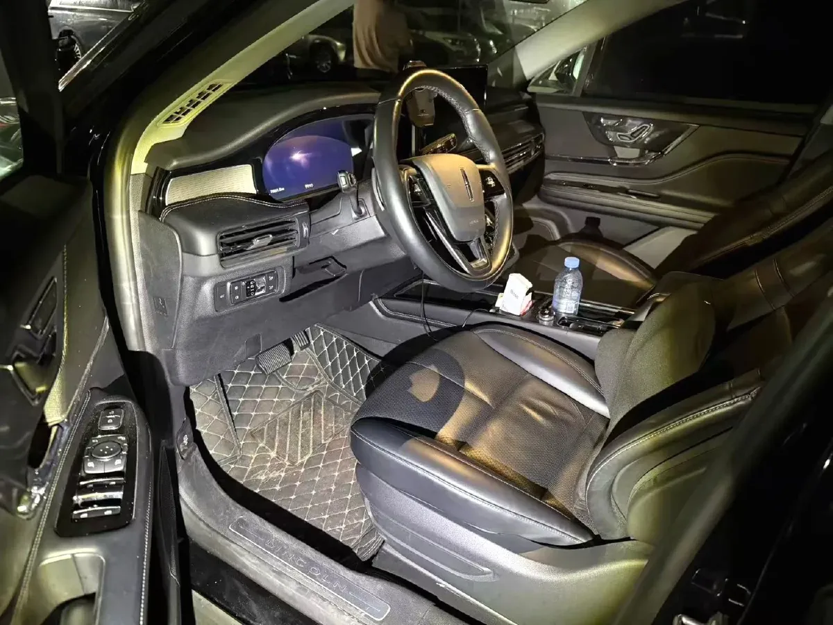 2021 Lincoln Corsair 2.0T 245HP L4 8AT,autocango,china used car exporter,china ev exporter,chinese used car exporter,chinese used ev exporter