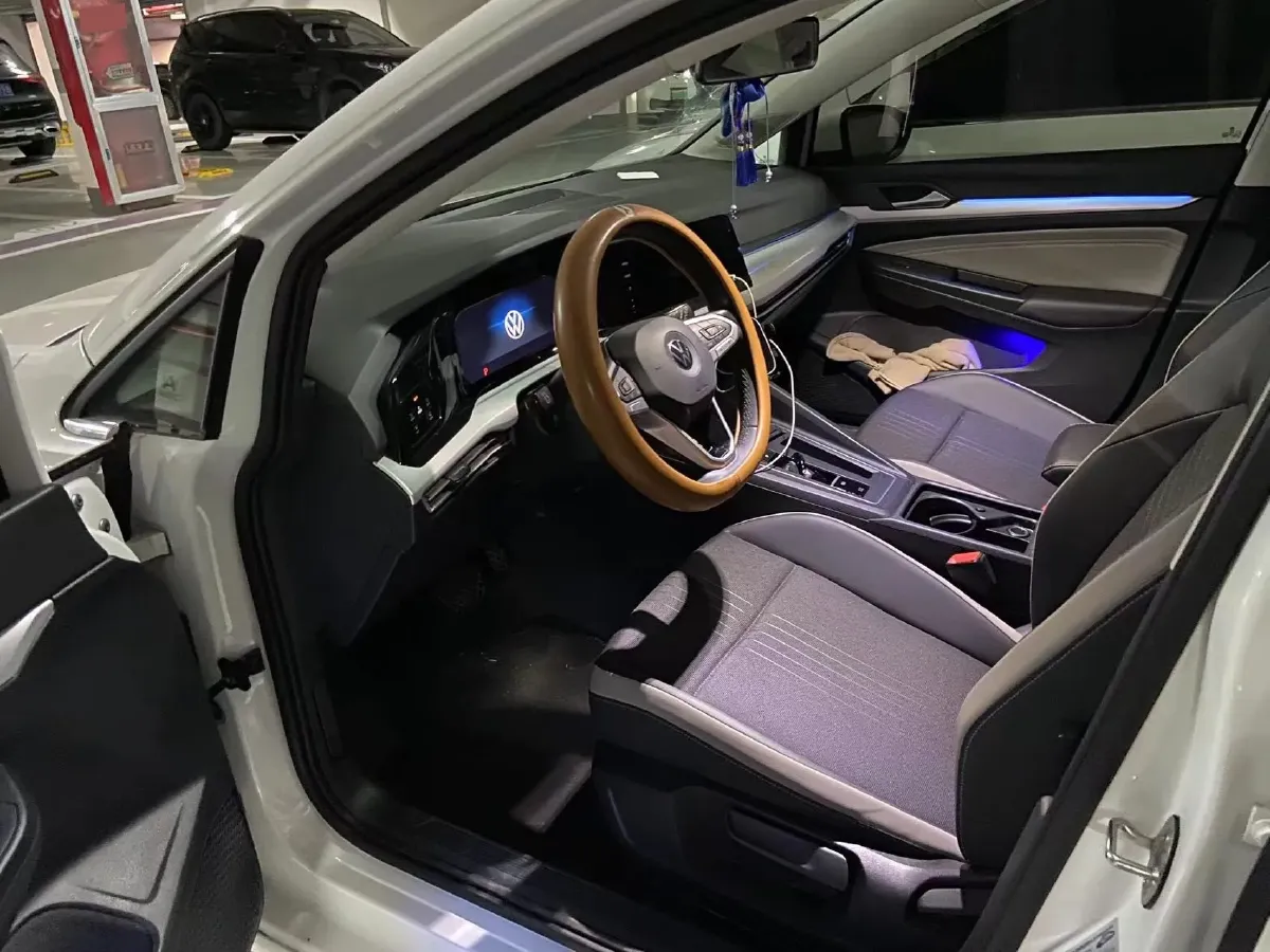 2021 Volkswagen Golf 1.4T 150HP L4 7DCT,autocango,china used car exporter,china ev exporter,chinese used car exporter,chinese used ev exporter