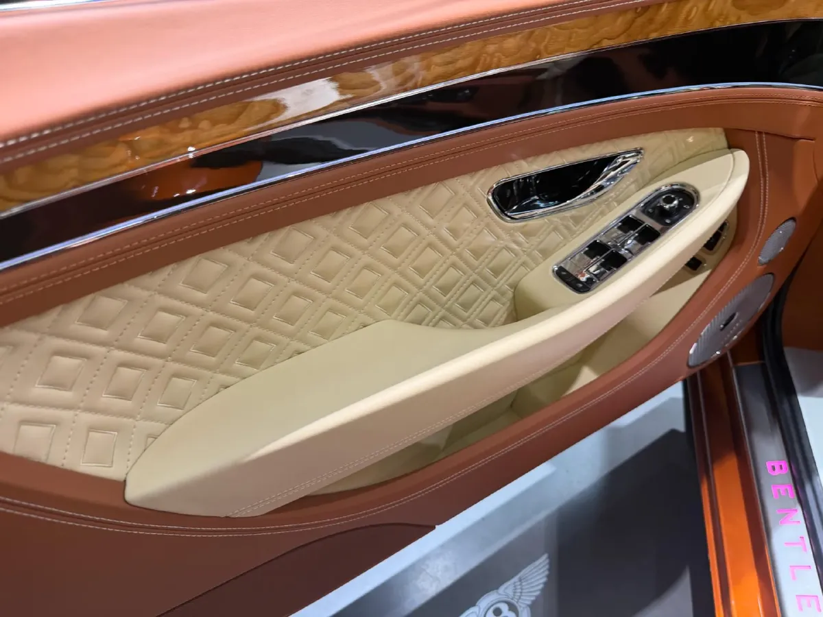 2018 Bentley Continental 6.0T 635HP W12 8DCT,autocango,china used car exporter,china ev exporter,chinese used car exporter,chinese used ev exporter