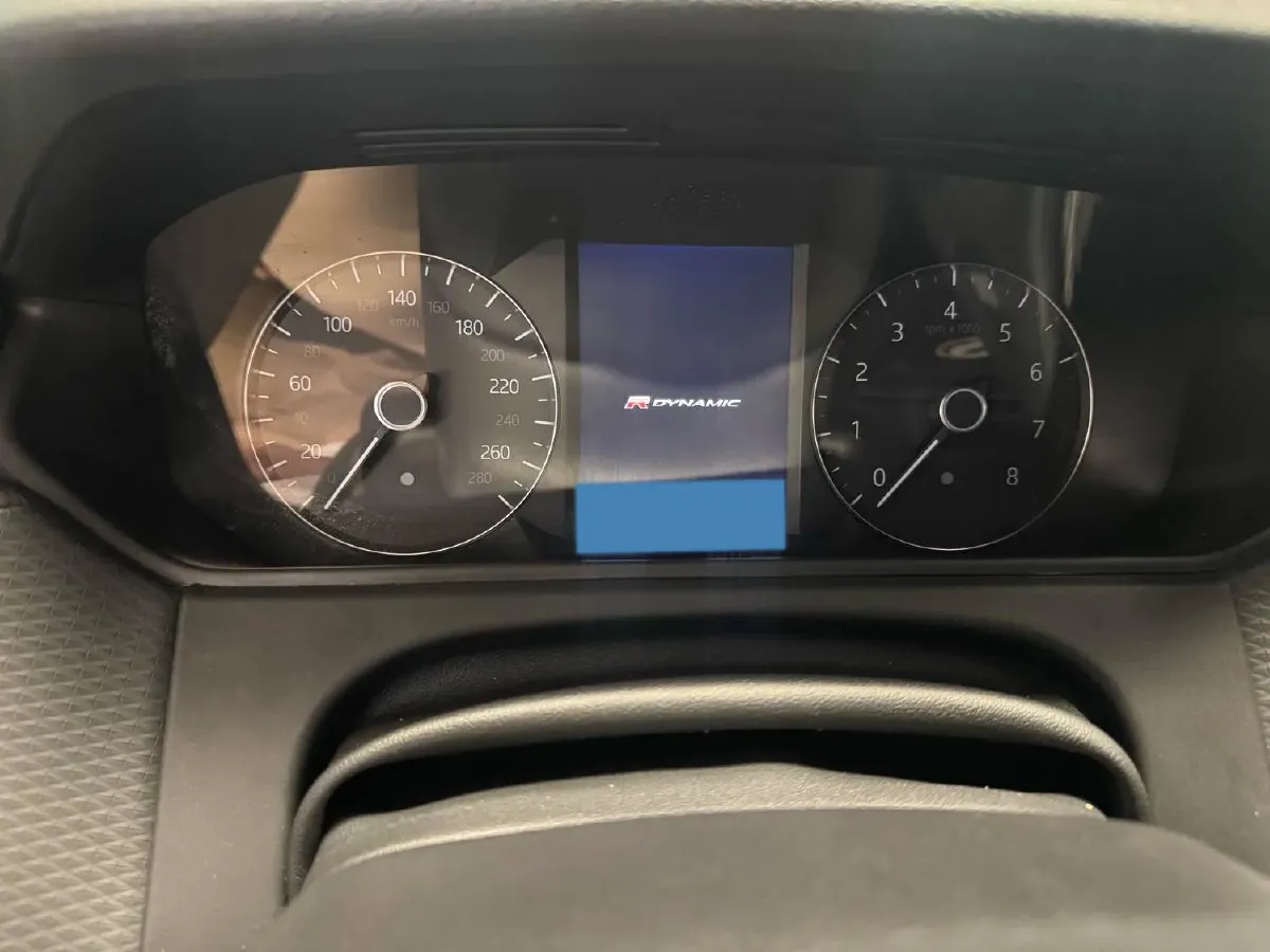 2020 Land Rover Range Rover Velar 2.0T 250HP L4 8AT,autocango,china used car exporter,china ev exporter,chinese used car exporter,chinese used ev exporter