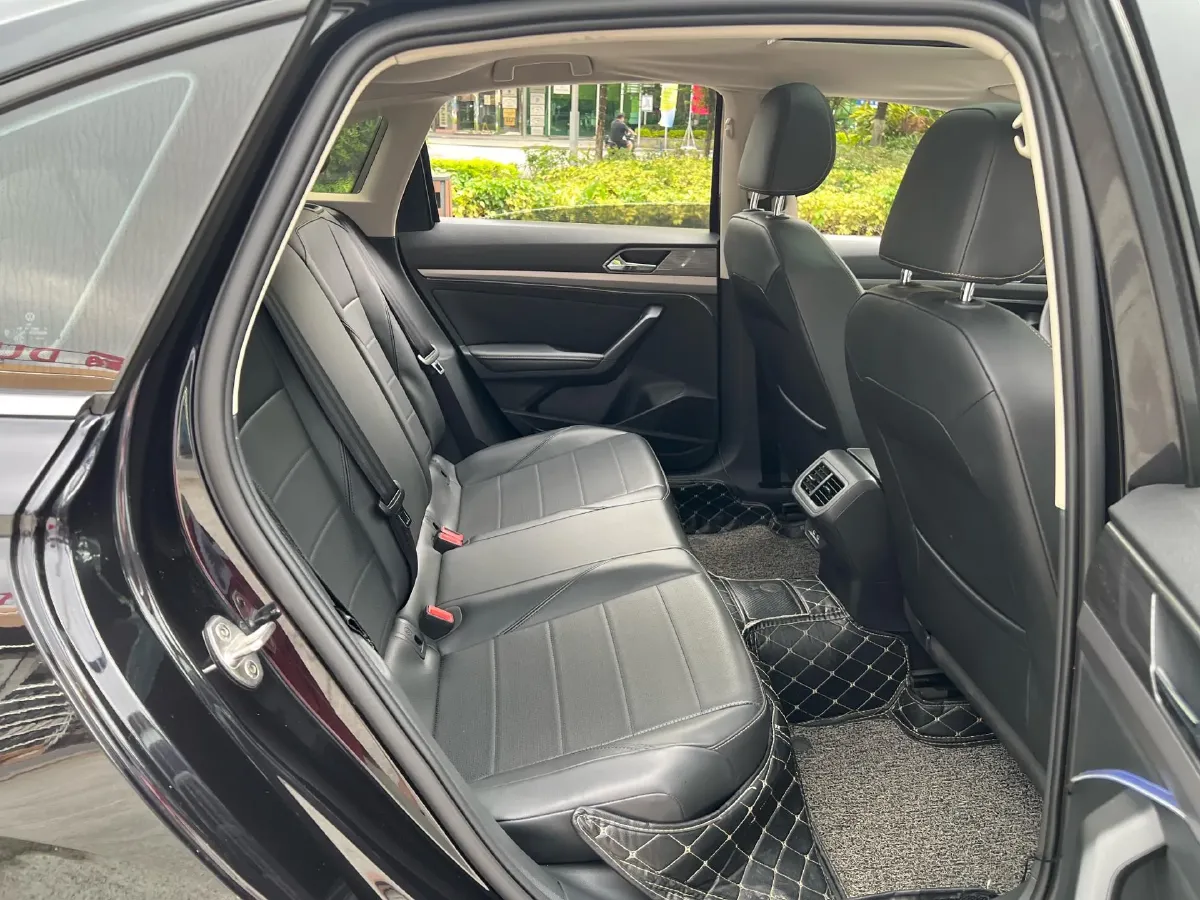 2018 Volkswagen Lavida 1.2T 116HP L4 7DCT,autocango,china used car exporter,china ev exporter,chinese used car exporter,chinese used ev exporter
