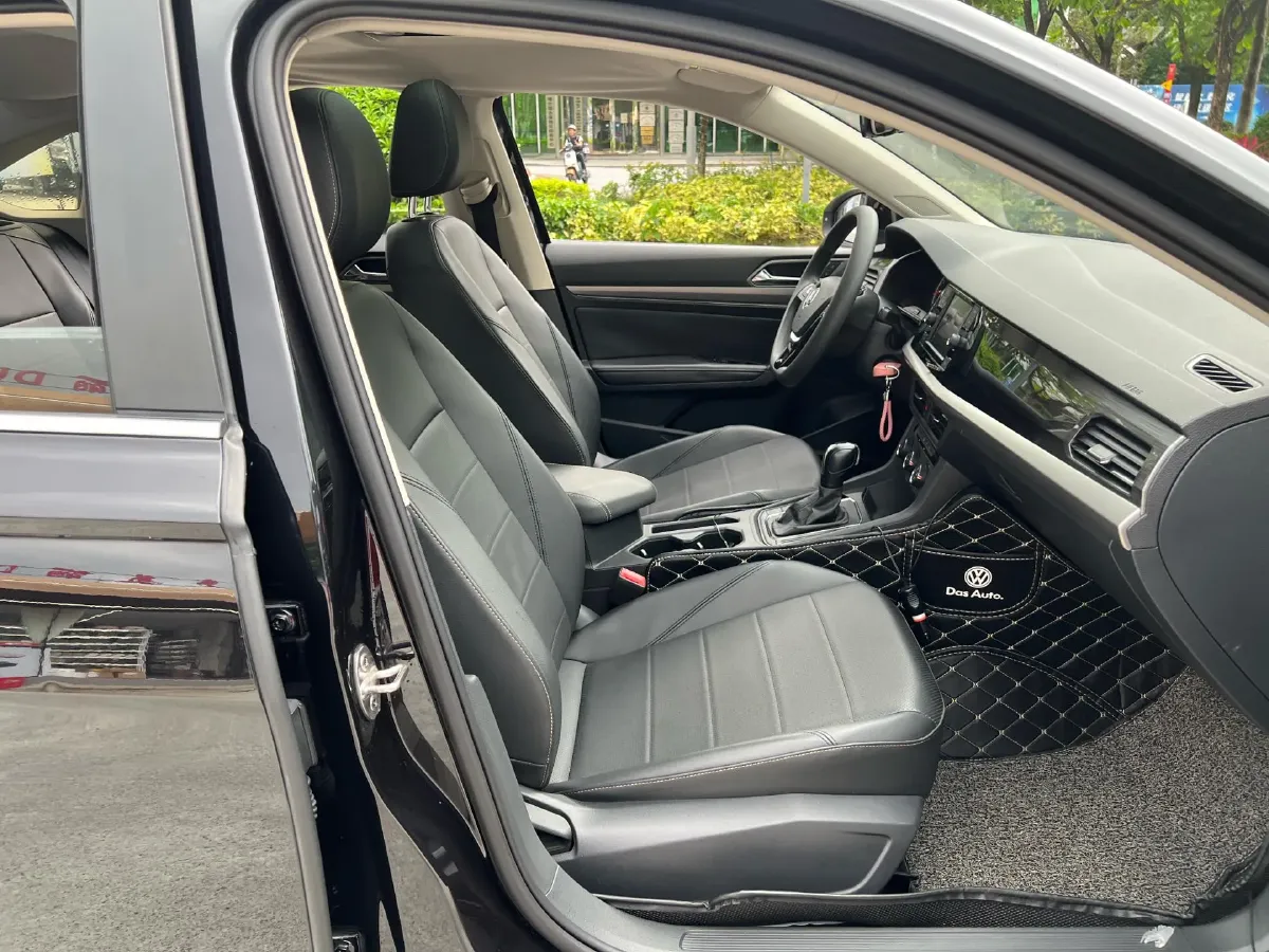 2018 Volkswagen Lavida 1.2T 116HP L4 7DCT,autocango,china used car exporter,china ev exporter,chinese used car exporter,chinese used ev exporter