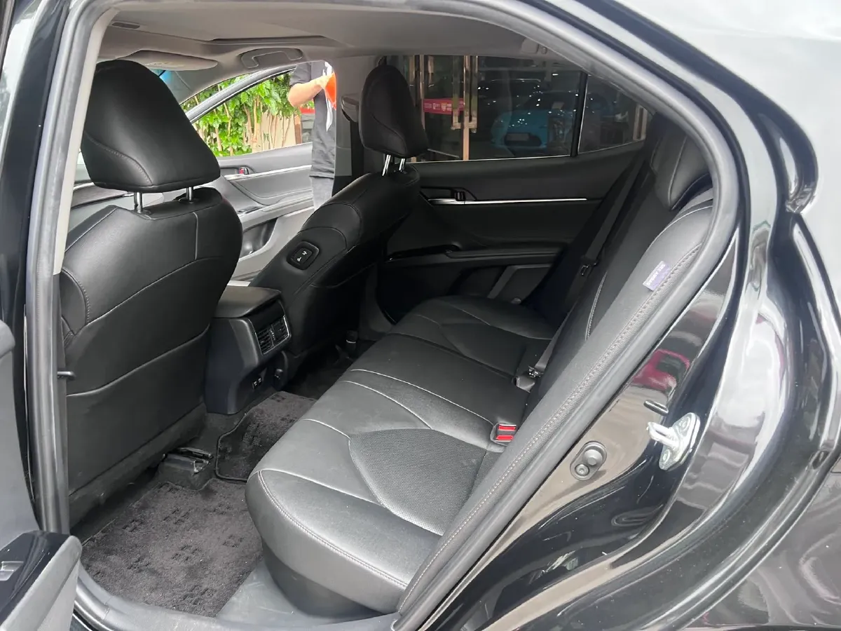 2021 Toyota Camry 2.5L 178HP L4 E-CVT Hybrid,autocango,china used car exporter,china ev exporter,chinese used car exporter,chinese used ev exporter