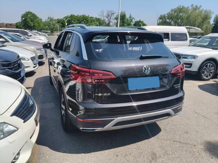 2019 Volkswagen Tayron 2.0T 186HP L4 7DCT,autocango,china used car exporter,china ev exporter,chinese used car exporter,chinese used ev exporter