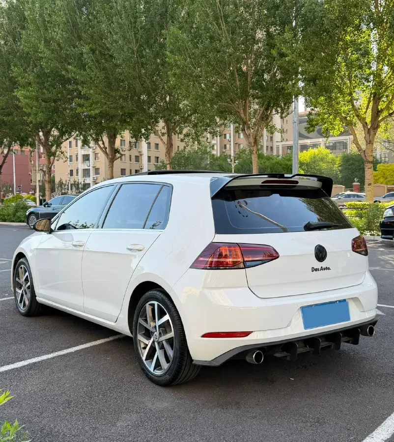 2018 Volkswagen Golf 1.4T 131HP L4 7DCT,autocango,china used car exporter,china ev exporter,chinese used car exporter,chinese used ev exporter