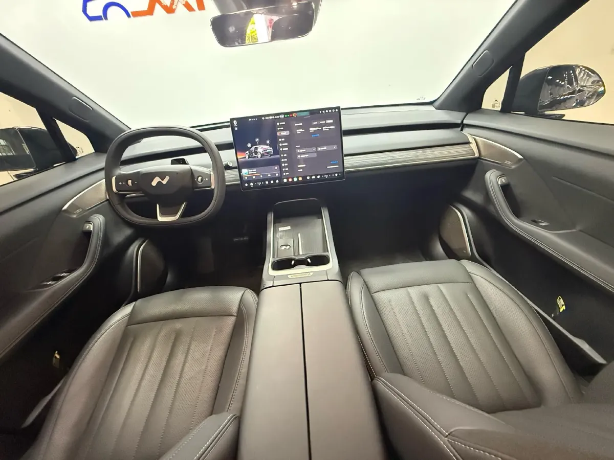 2024 ONVO L60 BEV 60KWH,autocango,china used car exporter,china ev exporter,chinese used car exporter,chinese used ev exporter