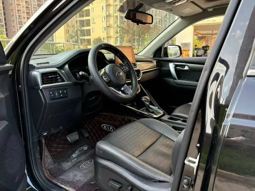 2018 Kia Sportage R 2.0L 160HP L4 6AT,autocango,china used car exporter,china ev exporter,chinese used car exporter,chinese used ev exporter