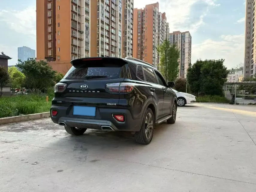 2018 Kia Sportage R 2.0L 160HP L4 6AT,autocango,china used car exporter,china ev exporter,chinese used car exporter,chinese used ev exporter