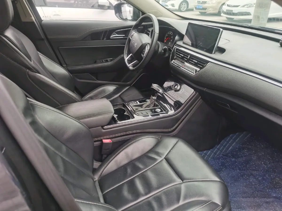 2019 HongQi H5 1.8T 180HP L4 6AT,autocango,china used car exporter,china ev exporter,chinese used car exporter,chinese used ev exporter