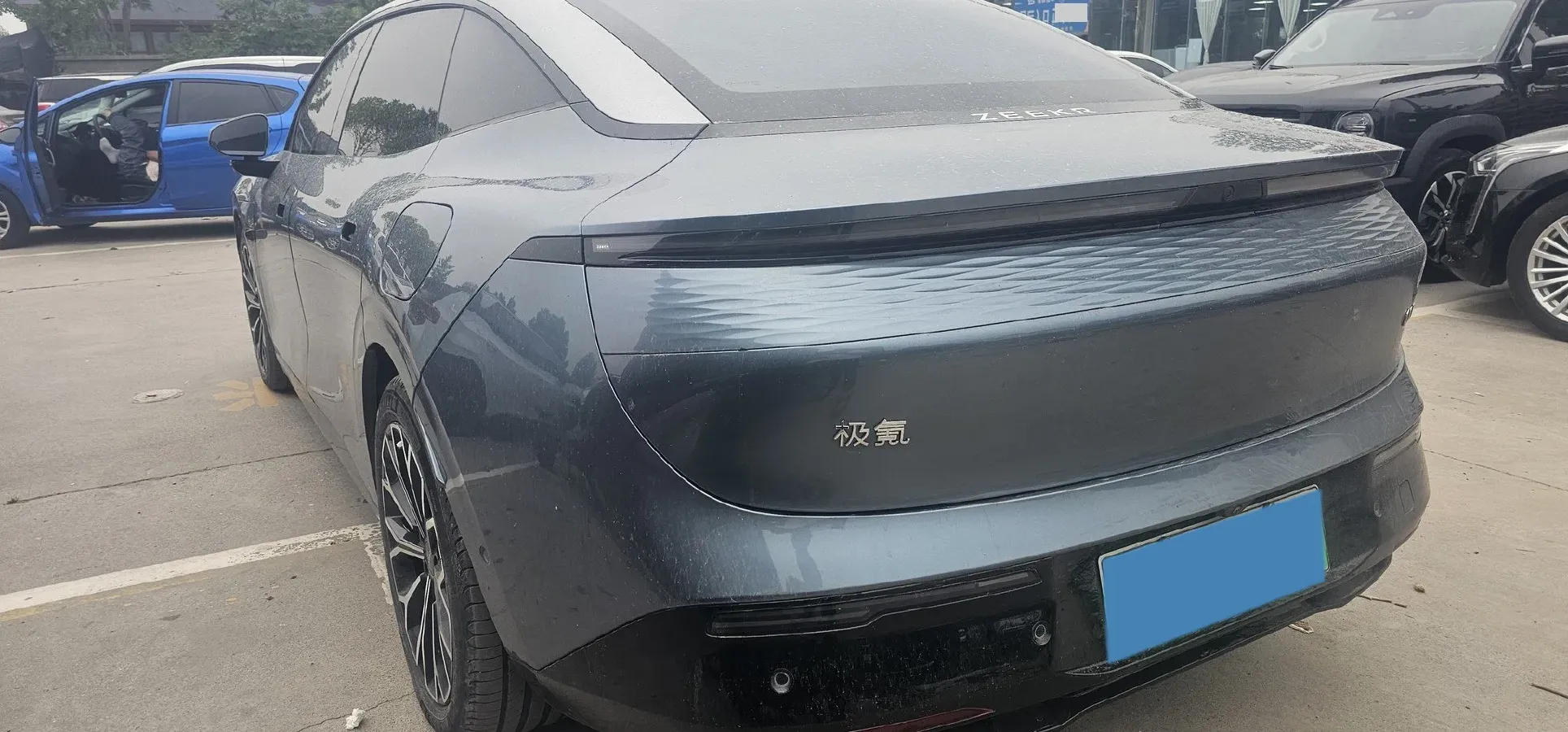 2024 Zeekr 007 BEV 100KWH,autocango,china used car exporter,china ev exporter,chinese used car exporter,chinese used ev exporter
