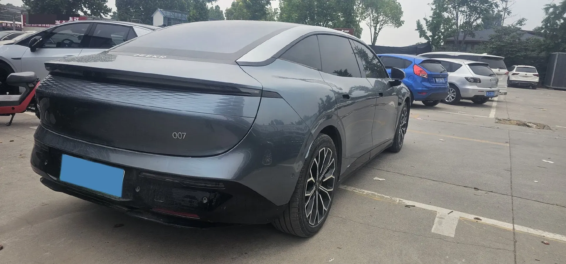 2024 Zeekr 007 BEV 100KWH,autocango,china used car exporter,china ev exporter,chinese used car exporter,chinese used ev exporter