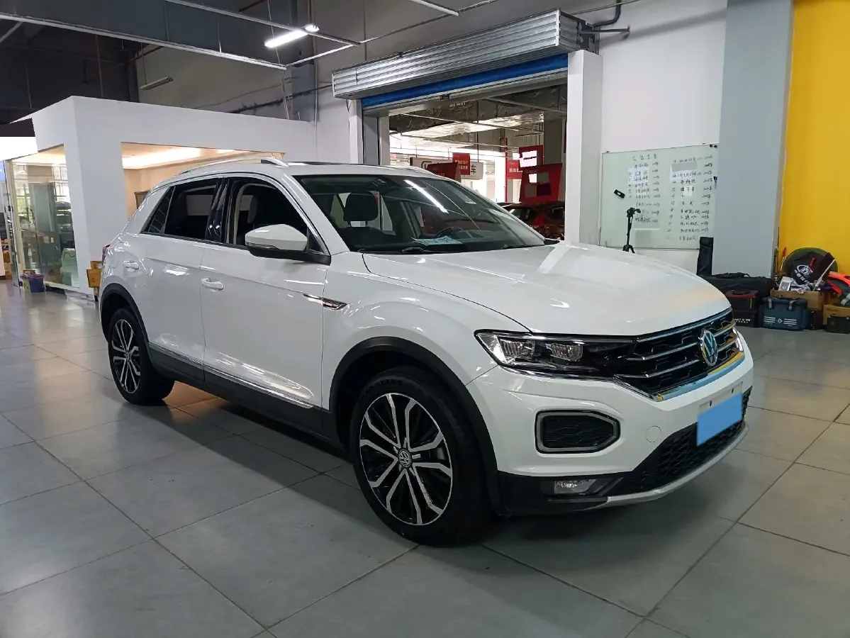 2019 Volkswagen T-Roc 1.4T 150HP L4 7DCT,autocango,china used car exporter,china ev exporter,chinese used car exporter,chinese used ev exporter