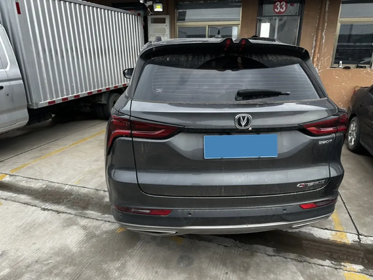2022 ChangAn CS75 Plus 1.5T 178HP L4 6AT,autocango,china used car exporter,china ev exporter,chinese used car exporter,chinese used ev exporter