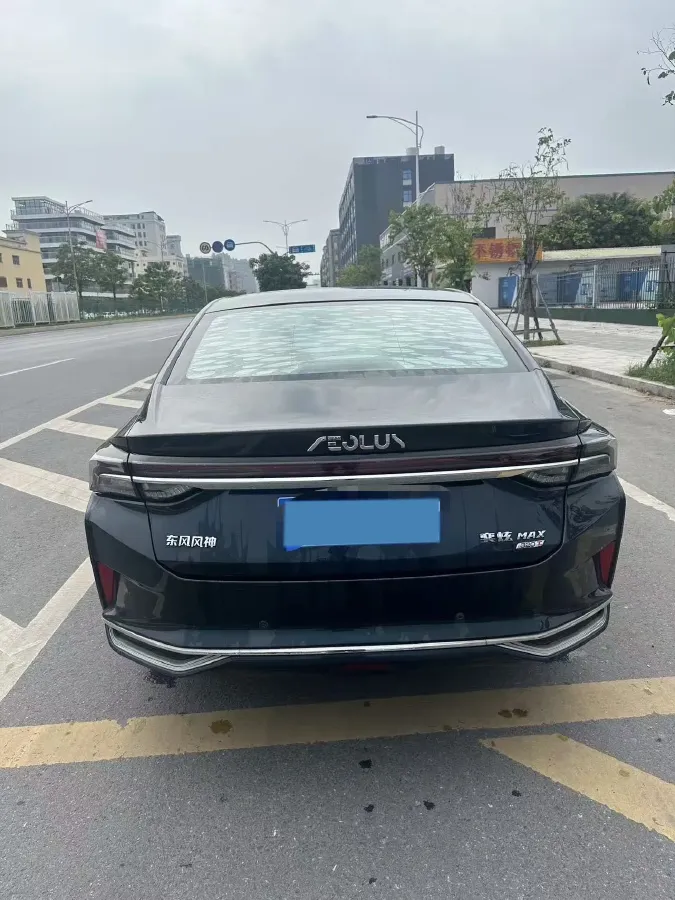 2021 DongFeng Aeolus YiXuan MAX 1.5T 190HP L4 7DCT,autocango,china used car exporter,china ev exporter,chinese used car exporter,chinese used ev exporter