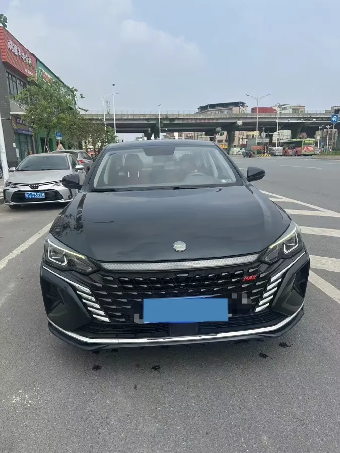 2021 DongFeng Aeolus YiXuan MAX 1.5T 190HP L4 7DCT,autocango,china used car exporter,china ev exporter,chinese used car exporter,chinese used ev exporter