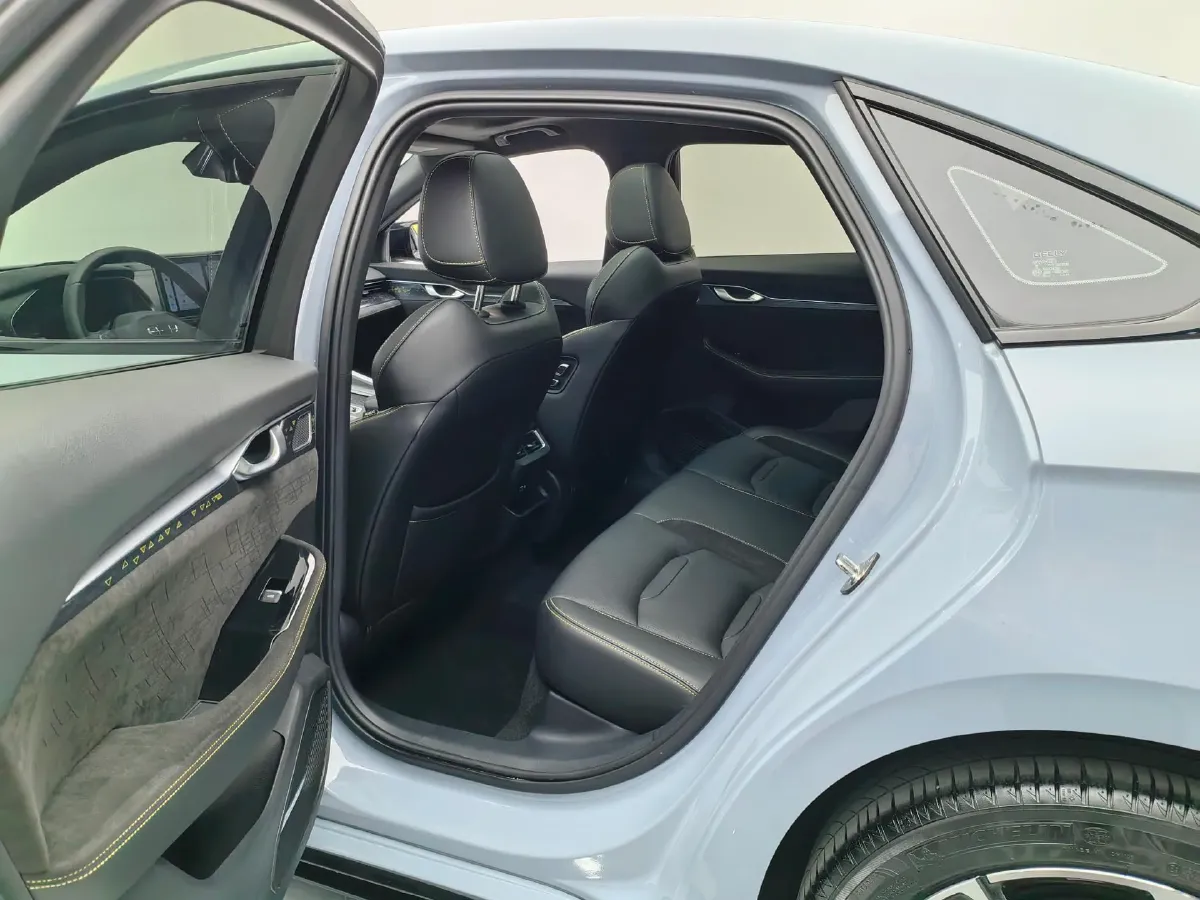 2021 Geely Preface 2.0T 190HP L4 7DCT,autocango,china used car exporter,china ev exporter,chinese used car exporter,chinese used ev exporter