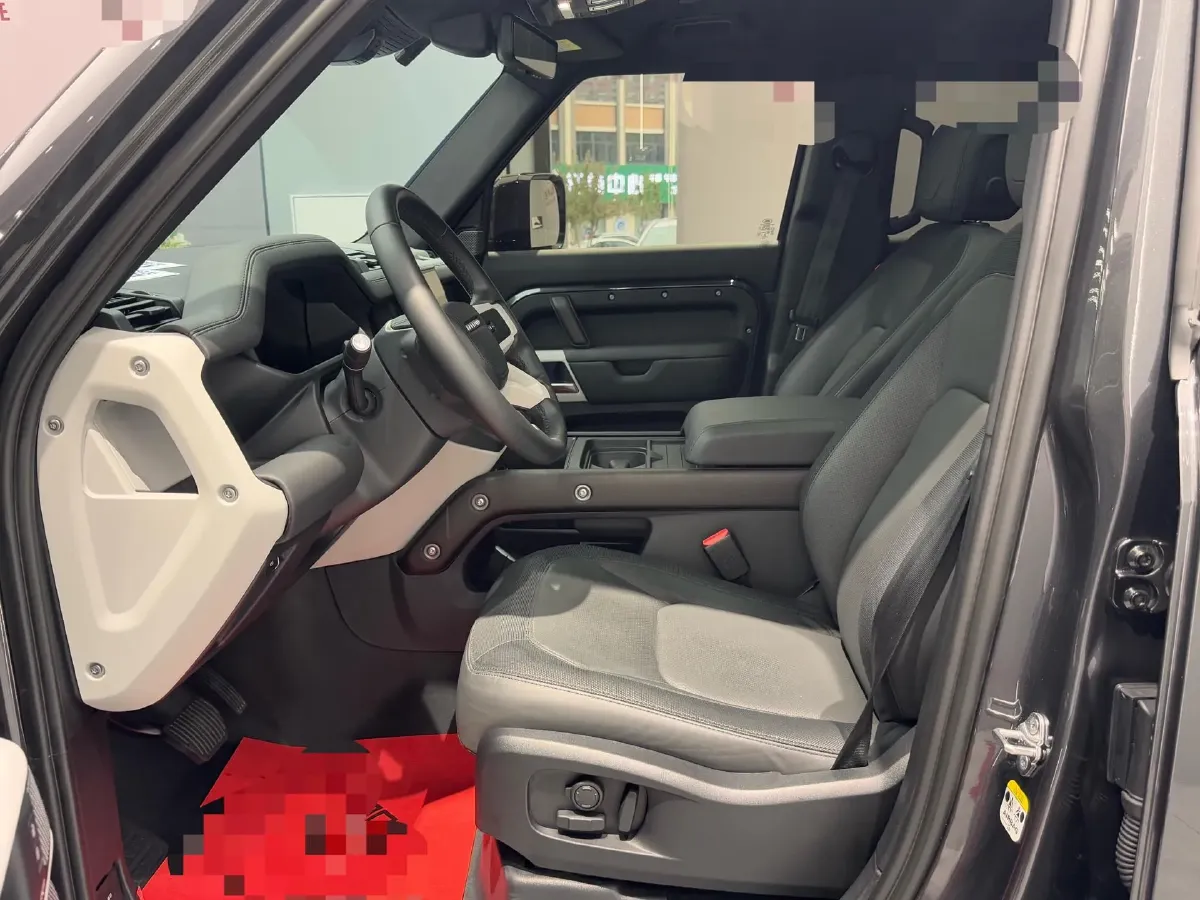 2023 Land Rover Defender 3.0T 400HP L6 8AT,autocango,china used car exporter,china ev exporter,chinese used car exporter,chinese used ev exporter