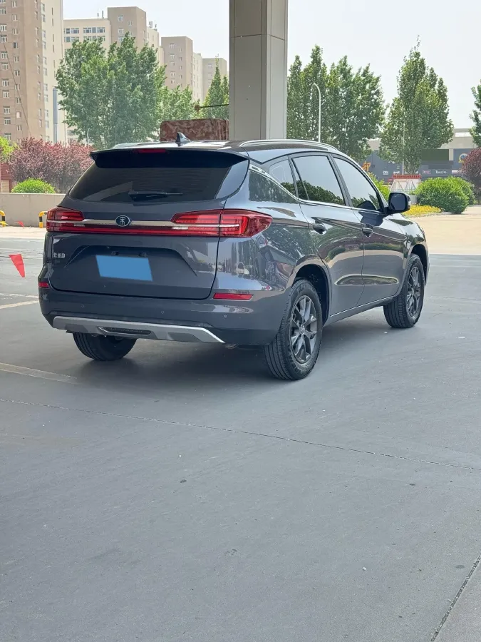 2020 BYD Song 1.5T 160HP L4 6MT,autocango,china used car exporter,china ev exporter,chinese used car exporter,chinese used ev exporter