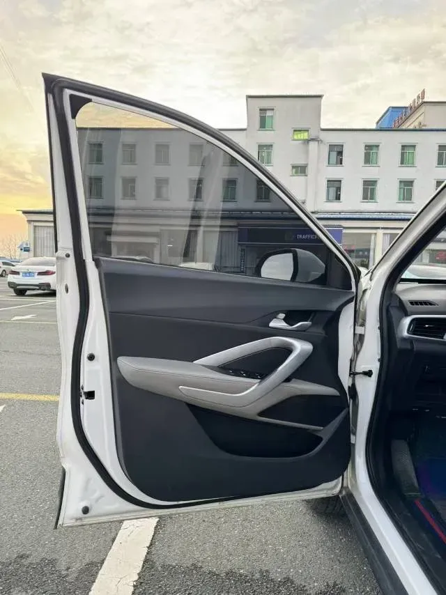 2019 Kia KX1 1.4L 100HP L4 6AT,autocango,china used car exporter,china ev exporter,chinese used car exporter,chinese used ev exporter