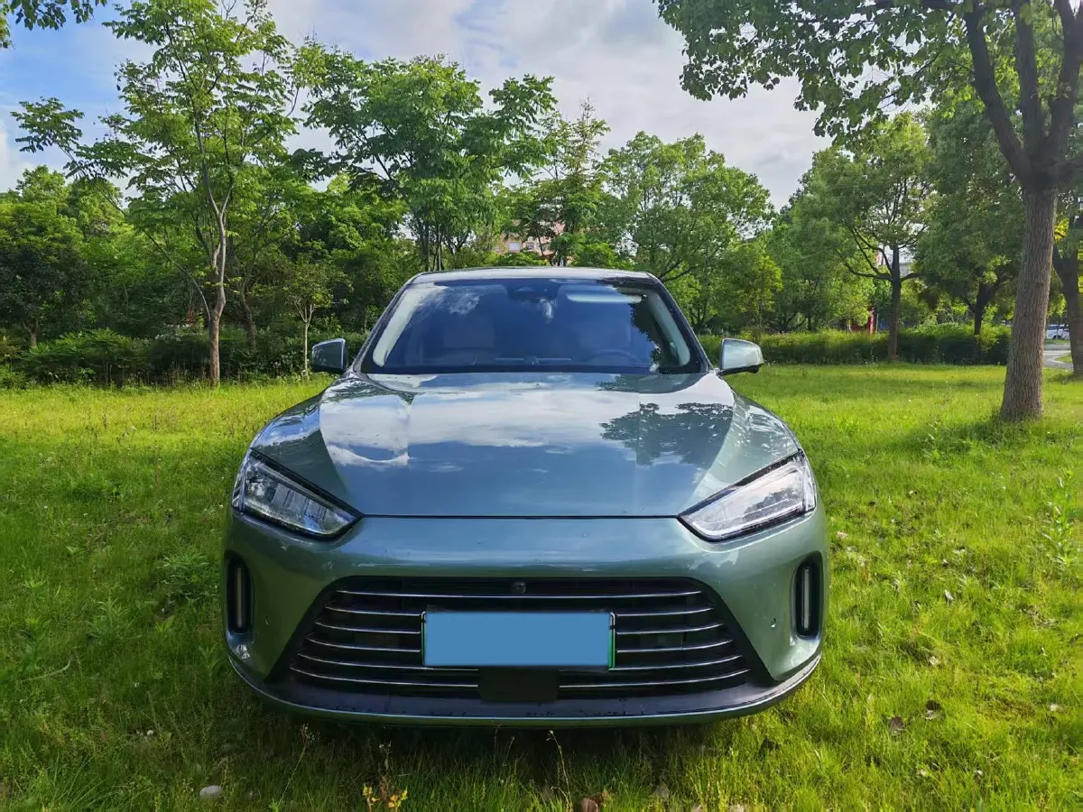 2022 AITO AITO M5 Range Extended 125HP REEV 40KWH,autocango,china used car exporter,china ev exporter,chinese used car exporter,chinese used ev exporter