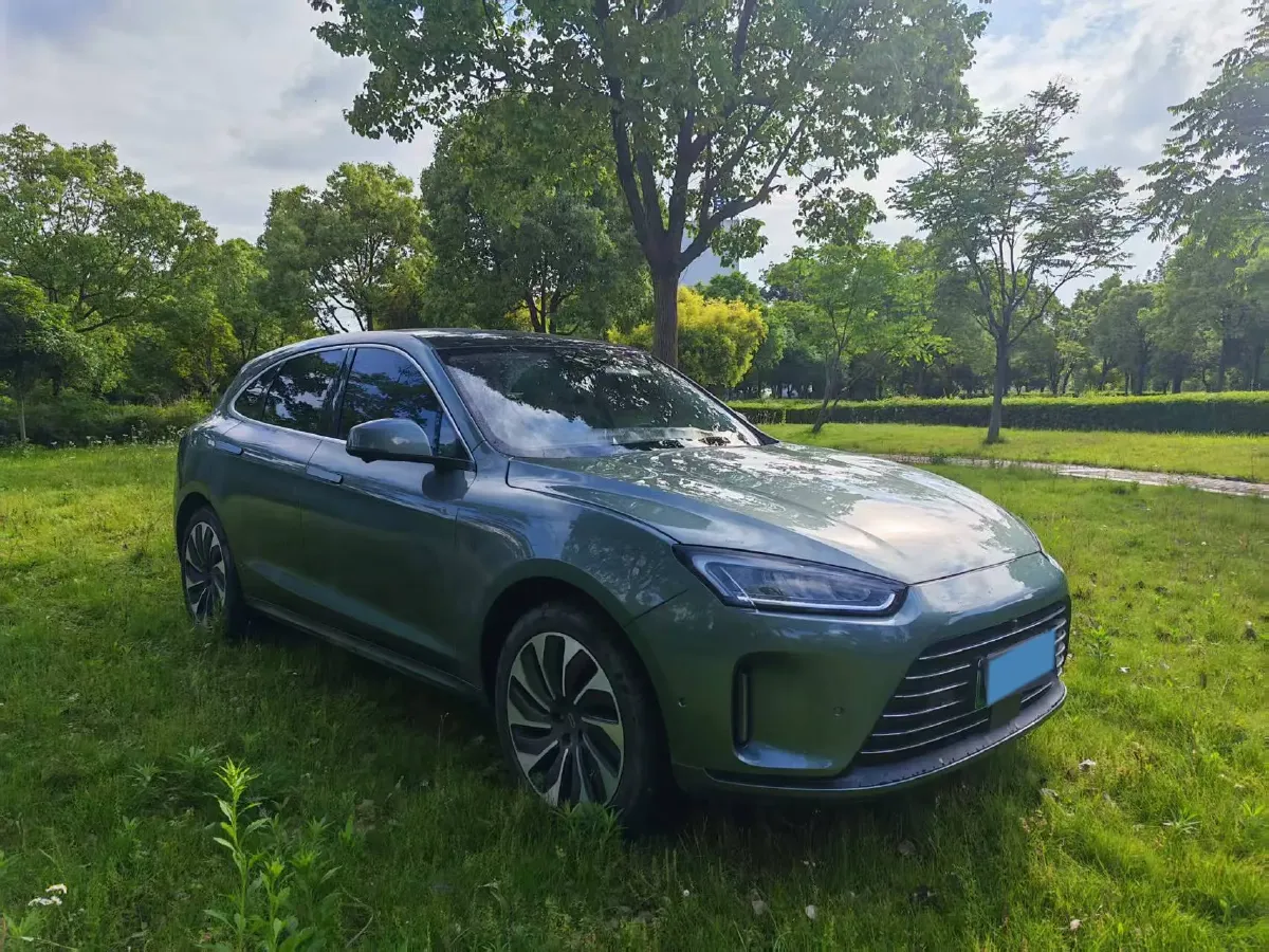 2022 AITO AITO M5 Range Extended 125HP REEV 40KWH,autocango,china used car exporter,china ev exporter,chinese used car exporter,chinese used ev exporter