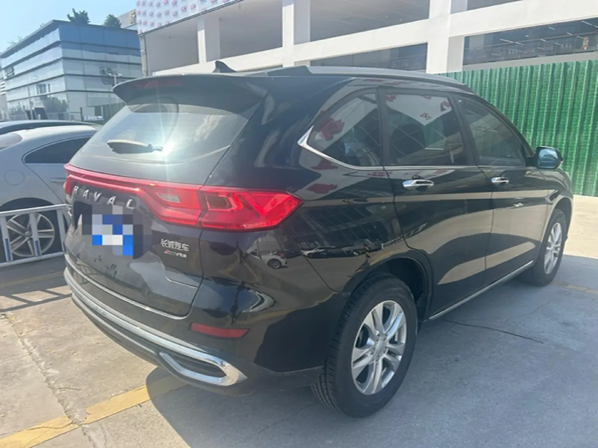 2021 Haval M6 1.5T 150HP L4 7DCT,autocango,china used car exporter,china ev exporter,chinese used car exporter,chinese used ev exporter
