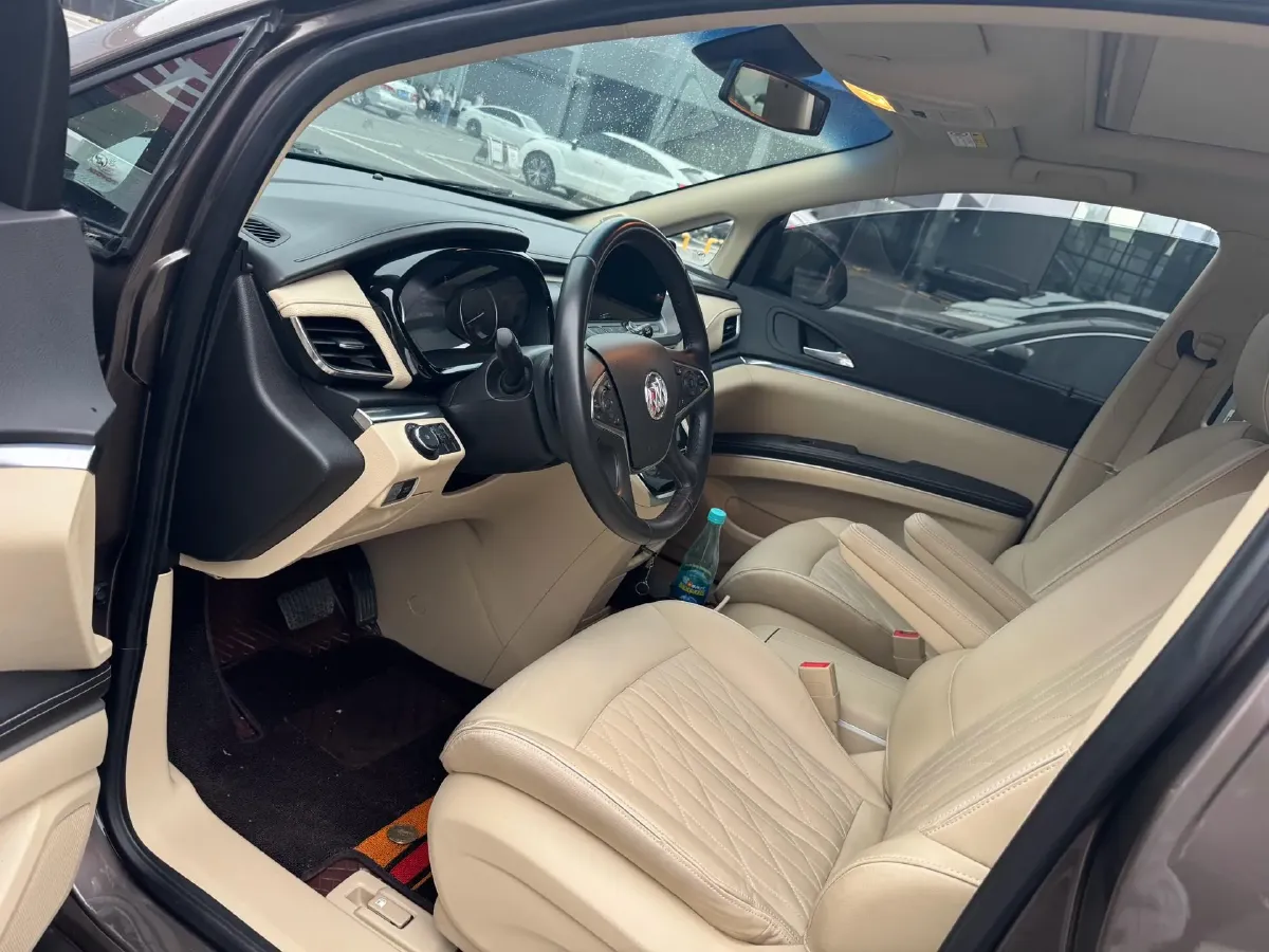 2023 Buick GL8 2.0T 237HP L4 9AT,autocango,china used car exporter,china ev exporter,chinese used car exporter,chinese used ev exporter