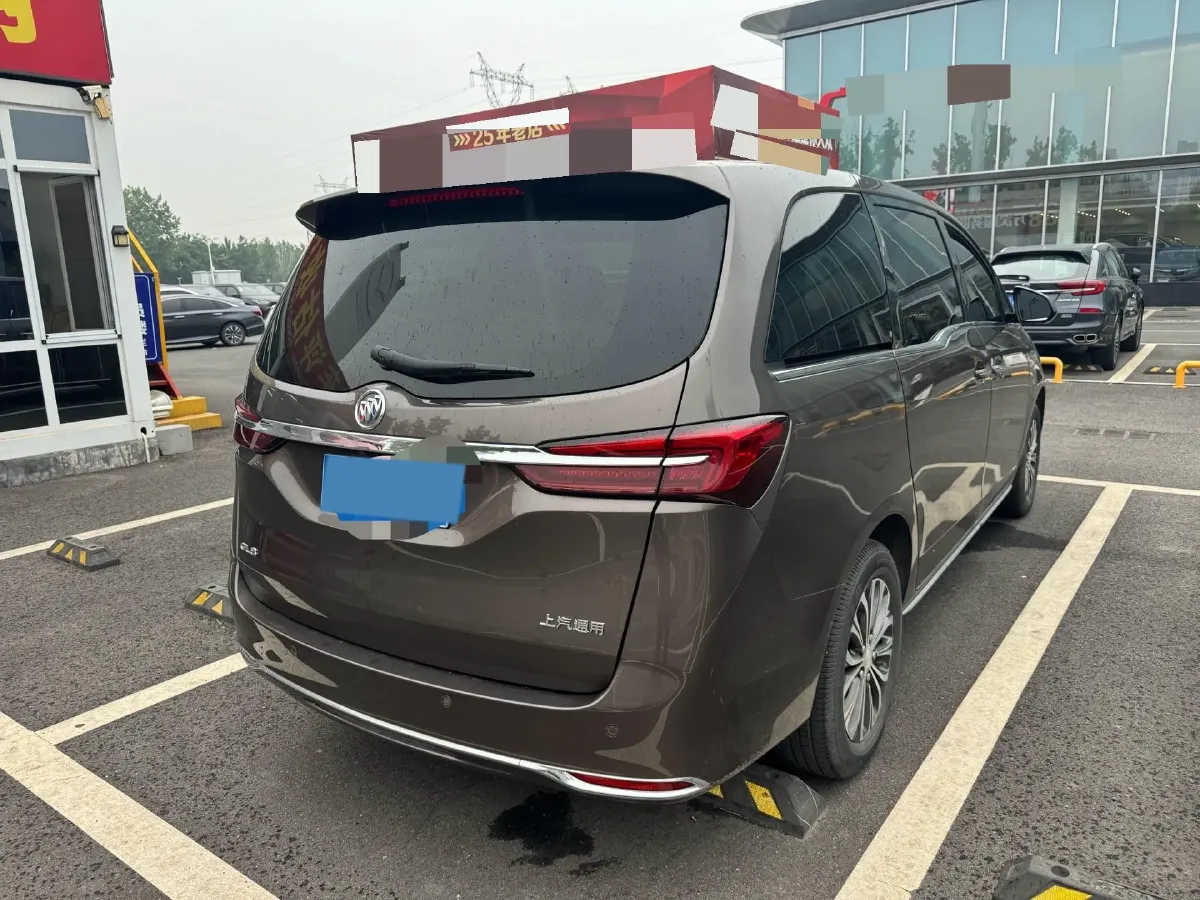 2023 Buick GL8 2.0T 237HP L4 9AT,autocango,china used car exporter,china ev exporter,chinese used car exporter,chinese used ev exporter