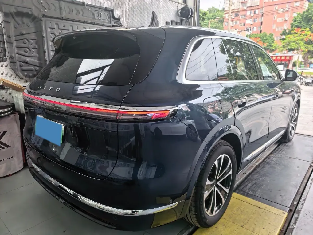 2026 AITO AITO M7 REEV 160HP REEV,autocango,china used car exporter,china ev exporter,chinese used car exporter,chinese used ev exporter