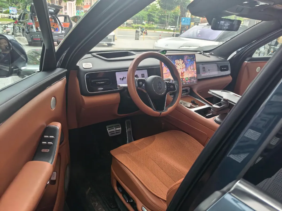 2026 AITO AITO M7 REEV 160HP REEV,autocango,china used car exporter,china ev exporter,chinese used car exporter,chinese used ev exporter